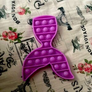 Purple mermaid tail pop it